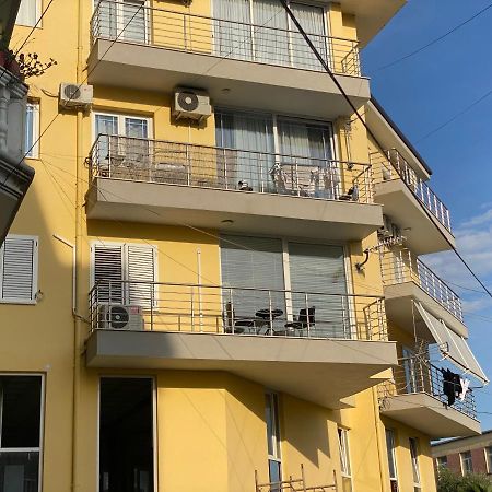 ShkodërWhite Luxuryアパートメント エクステリア 写真